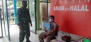 Kopda Dedi Suprapto Tinjau Vaksinasi Lansia di Puskesmas Rambah