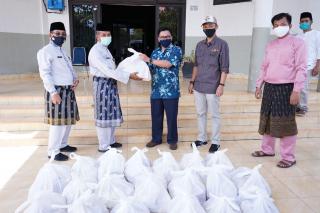 Peduli Covid 19 Karyawan PT BOB Salurkan Bantuan Ke Pemda Siak