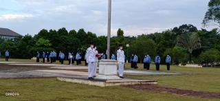 Bupati Kuansing H Mursini Pimpin Upacara Bendera HUT Kemerdekaan RI 75 tahun.