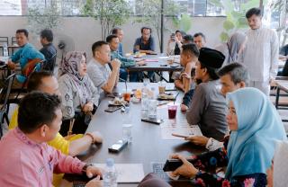 Bersama Insan Pers Pj Bupati Kampar Lakukan Pertemuan, Bahas Berbagai Perkembangan Pembangunan