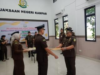 Pelantikan dan Sertijab Kasi Intel Kejari Kampar, Ini Pesan Kajari Arif Budiman