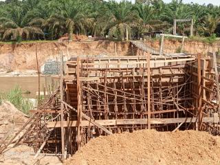 Pembangunan Jembatan Sei Batang Kumu Penghubung Jalan Pagar Mayang-Payung Sekaki Dimulai