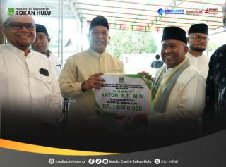 Pererat Silaturahmi, Bupati Rohul, Anton Safari Ramadhan di Masjid Darul Istiqomah