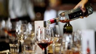 RUU Larangan Minuman Beralkohol Mulai Dibahas di Baleg DPR