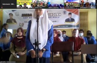 Jaksa Masuk Sekolah, Kejari Kampar Berikan Penyuluhan Hukum Tentang Media Sosial dan Hoax