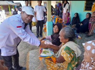 100 Sak Beras Disalurkan Kepada Warga Oleh Pagar Setia Amanah Negeri Batam