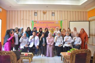 Ketua TP PKK Kampar Lakukan Penyuluhan dan Deteksi Dini Terhadap Kanker Juga Kanker Dini