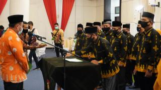 Lantik Kepengurusan FAMKR, Bupati Kampar Dukung Organisasi Yang Miliki Peran kemajuan Kampar