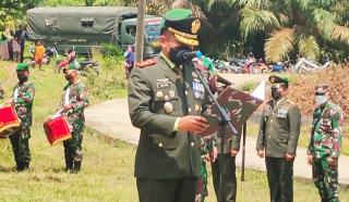 Dandim 0313/KPR Melayat di Rumah Duka Serma Sunardi