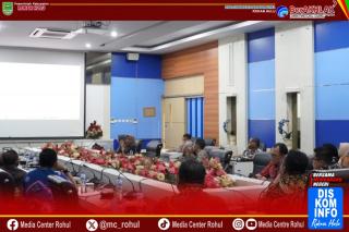 Sekda Zaki Pimpin Rakor, Dorong Percepatan Program MBG Demi Kemajuan Rohul