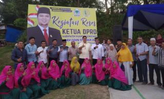 Ketua-DPRD-Kuansing- Andi-Putra,-Tampung-Aspirasi-di-Desa-Koto-Kari