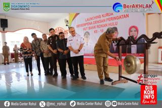 Bupati Rohul Launching KURDA ASA Kado HUT Ke-18 BPR Rokan Hulu untuk Pelaku UMKM