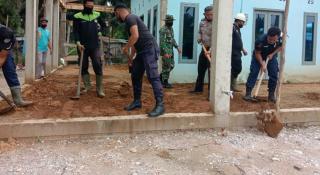 Jelang HUT Satpam ke-40, PT PEU KALSA Gelar Bakti Sosial     ROHUL, lenteranews.co â€“ PT Peu Kalsa 