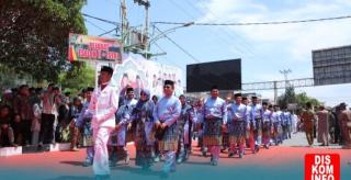 Pelepasan Pawai Taaruf MTQ  Ke XLII Tingkat Riau, Dihadiri Bupati Rohul Sukiman