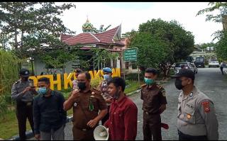 Kasi Intel Kejari Kampar Silfanus, Terima Aspirasi Aksi Mahasiswa