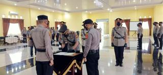 Kasat Lantas dan Kasat Binmas Serta 3 Kapolsek Jajaran, Melaksanakan Setijab Yang Dipimpin Kapolres 