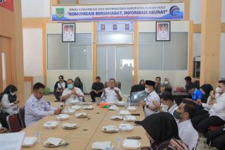 Sertijab Kadis Kominfo Rohul Yusmar Dengan Kadis Baru Sofwan