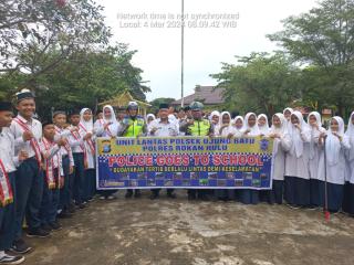 OKLK-24 Personil Satlantas Polres Rohul, Giat Police Goes To School di MTSN 2 Rohul Ujung Batu