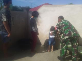 Kodim 0313/Kpr, Melalui Koramil 07/Kampar Bantu Anak Sekolah Kurang Mampu belajar Secara Daring