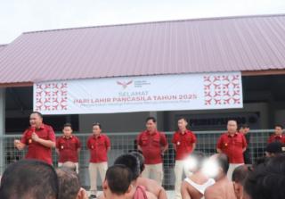 Sambung Rasa di Balik Jeruji Kalapas Berikan Pengarahan Kepada Warga Binaan