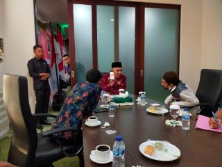 UKPBJ Diminta Bekerja Profesional dan Bebas Intervensi, Kamsol: Jangan Percaya Menjual Nama Saya