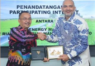 Pj Bupati Firdaus Saksikan Penandatanganan Dengan PT Riau Petroleum Mahato dan Cue Mahato PTY ITD 