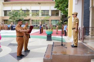 Ajak Seluruh ASN, THL dan Jajaran  Tetap Solid, Ini Dikatakan Pj Bupati Pimpin Saat Apel Gabungan