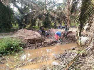 Satgas TMMD ke-110 Kodim 0313 KPR Kebut Pengerjaan box culvert