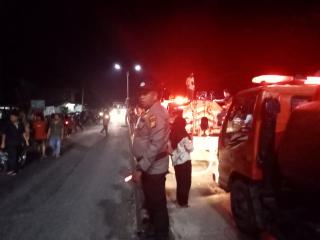 Tiga Ruko Semi Permanen Dilahap si Jago Merah, Personel Polsek Rambah Hilir Langsung Turun Ke TKP