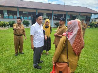 Reses di SDN 007 Pulau Terap, Ini yang Disampaikan Agus Candra