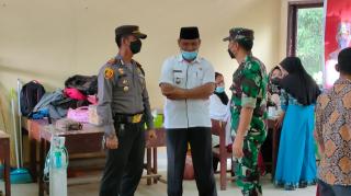 Danramil 02 Rambah Kodim 0313/KPR  Monitoring Kegiatan Vaksinasi