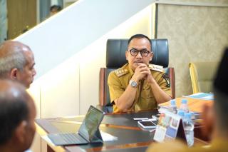 Terkait Pembangunan Jalan di Tambang, Pj Bupati Kampar Lakukan Rapat Koordinasi