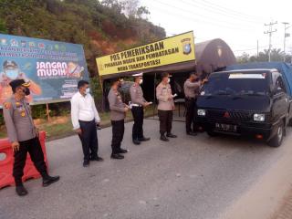 Tinjau Pos Penyekatan Mudik Lebaran di Dekat Perbatasan Riau-Sumbar, Ini Kata Kapolres Kampar