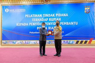 Ditkrimsus Polda Riau Gandeng BI Adakan Pelatihan