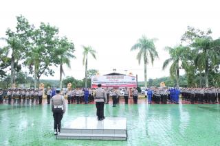 Walau Diguyur Hujan, Apel Pasukan Kesiapsiagaan Pemilu 2024 Dipimpin Kapolres Siak Asep Sunarwadi