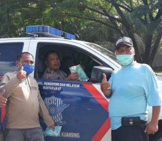 Peduli Kemanusiaan FPII Kuansing Bagikan Masker