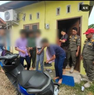 Puluhan Pelajar Terjaring Berkeliaran Diluar Jam Sekolah, Satpol PP Kampar Berikan Pembinaan