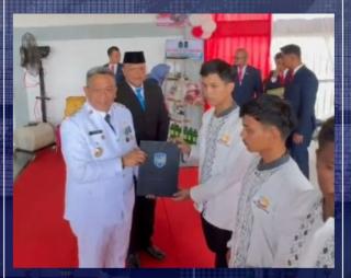 Bupati Anton Serahkan Remisi Umum dan Remisi Dasawarsa kepada Warga Binaan Lapas Pasir pengaraian 