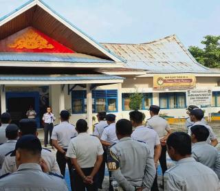 Kadishub Kampar Refizal Minta Kepada ASN Tidak Meniru Pose Jari dan Netralitas Jelang Pemilu 2024