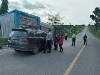 H+3 Idul Fitri, Babinsa Koramil 09/Langgam dan  Tim Gabungan Tetap Himbau Disiplin Prokes Pada Pengg